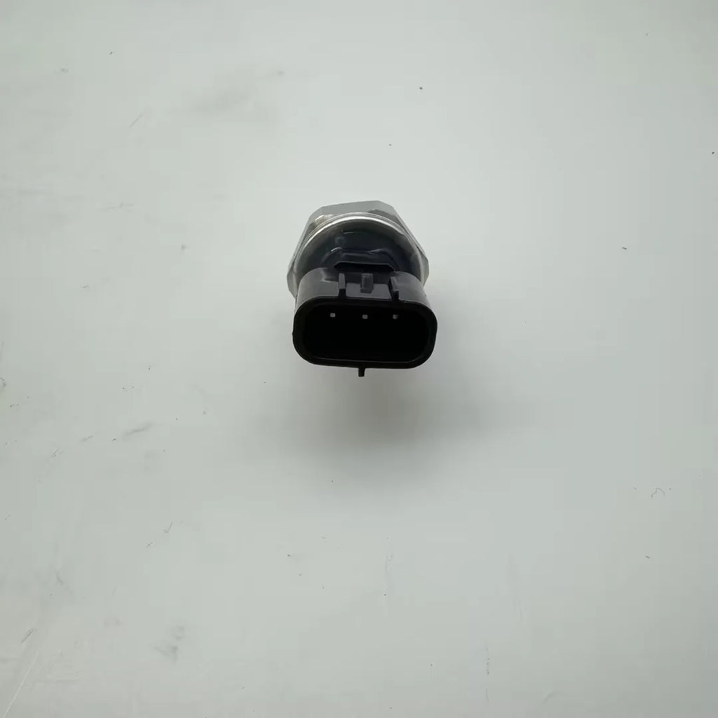 New 499000-7341 Oil pressure sensor for Isuzu engine 6HK1 Hitachi excavator ZX330 Diesel Engine Spare Part