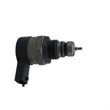 0281006246 Original Fuel Pressure Control Valve fits for BMW 750d M550d X5 X6